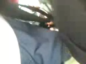 Pluję w mężczyznę, m ...