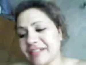 Dwie zgrabne dziewcz ...