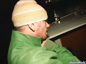 Dziewczyna w czerwon ...