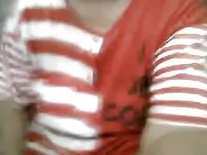 Azjatka przy opuszcz ...